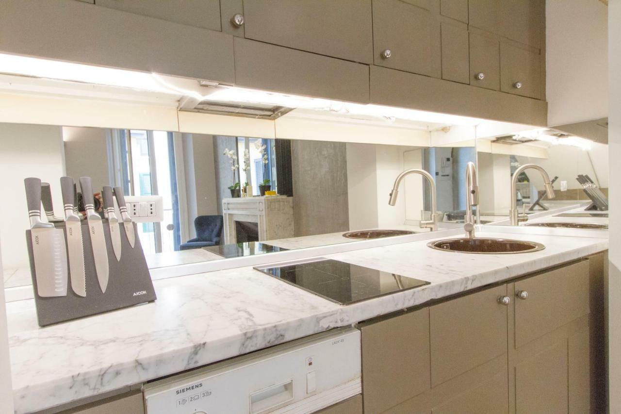 Apartamento Elegante E Completamente Arredato In Duomo Milán